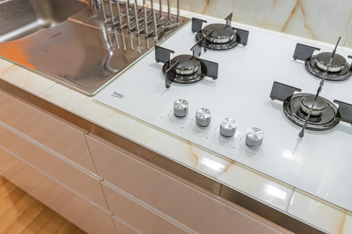 Hottub - Washer&dryer - 12min Center - 160mbs Wifi Apartment Prag