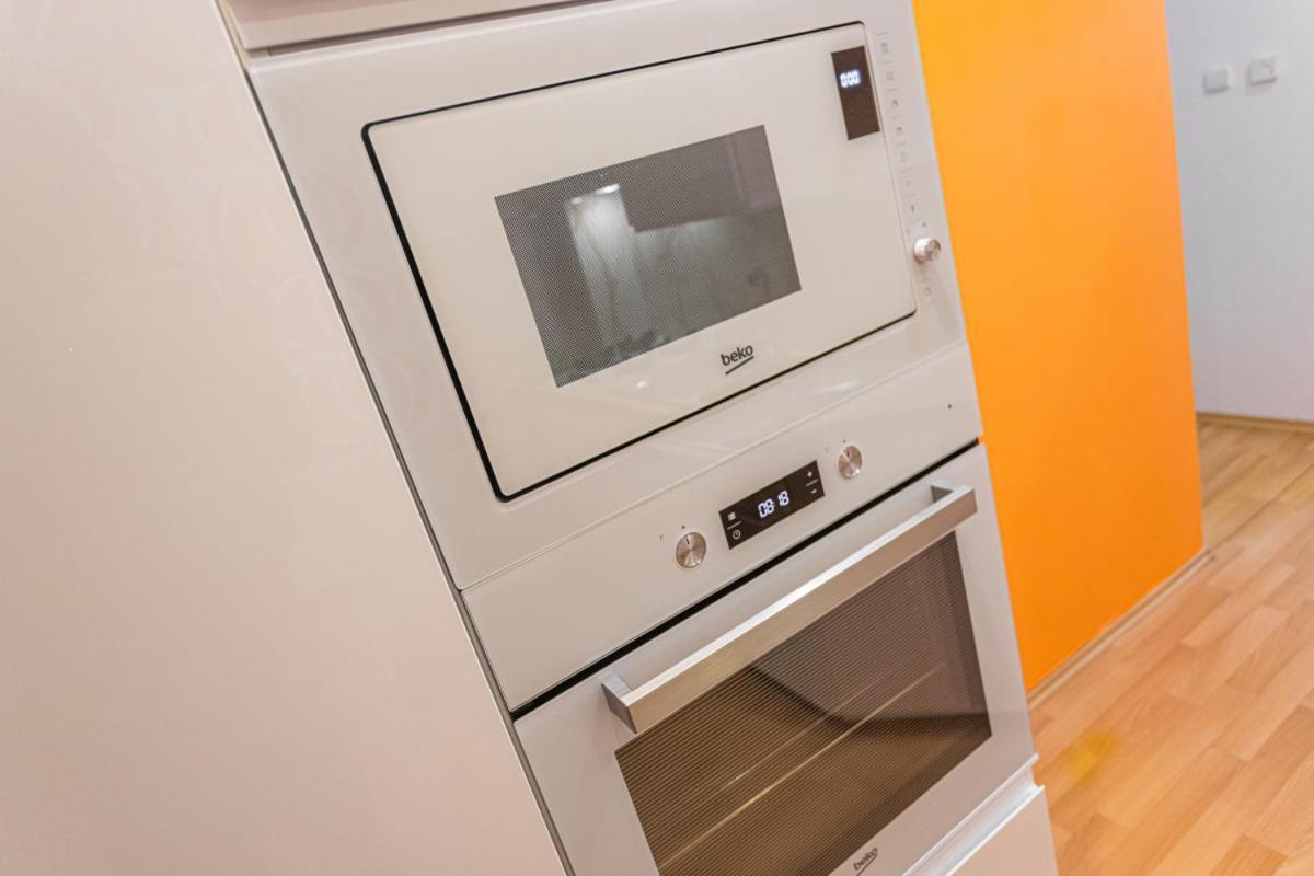 Hottub - Washer&dryer - 12min Center - 160mbs Wifi
